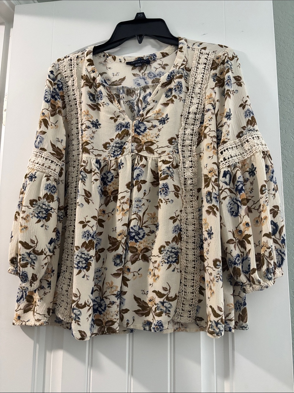 American Eagle Outfitters Cream Floral Peasant Blouse with Blue & Brown Print